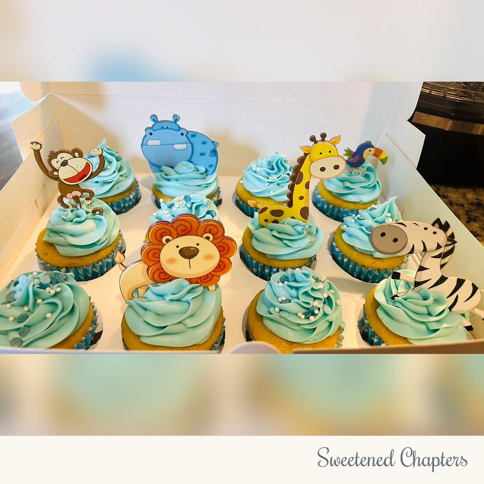 ZooTheme_Cupcakes by Sweetened Chapters