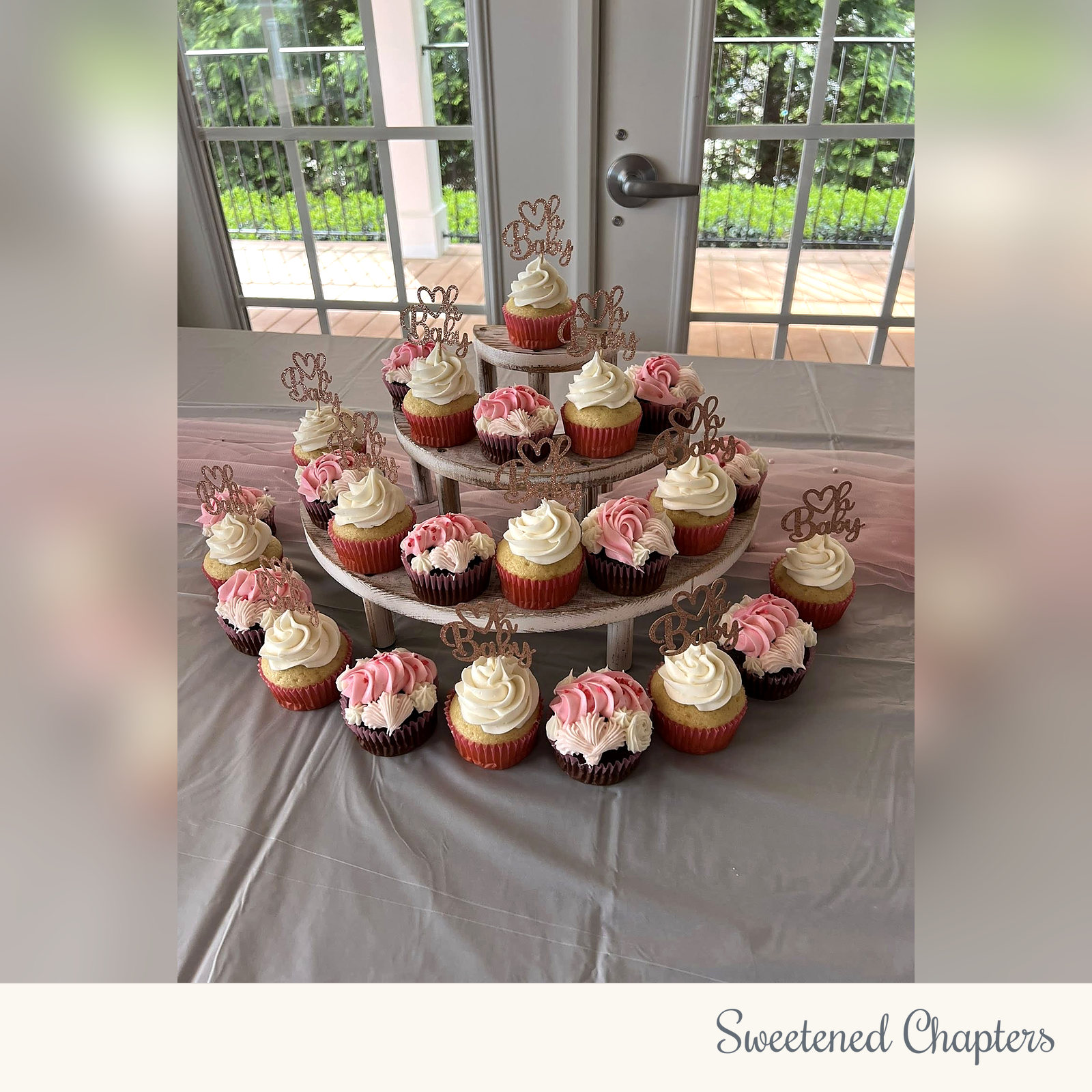 CupcakeDisplay by Sweetened Chapters