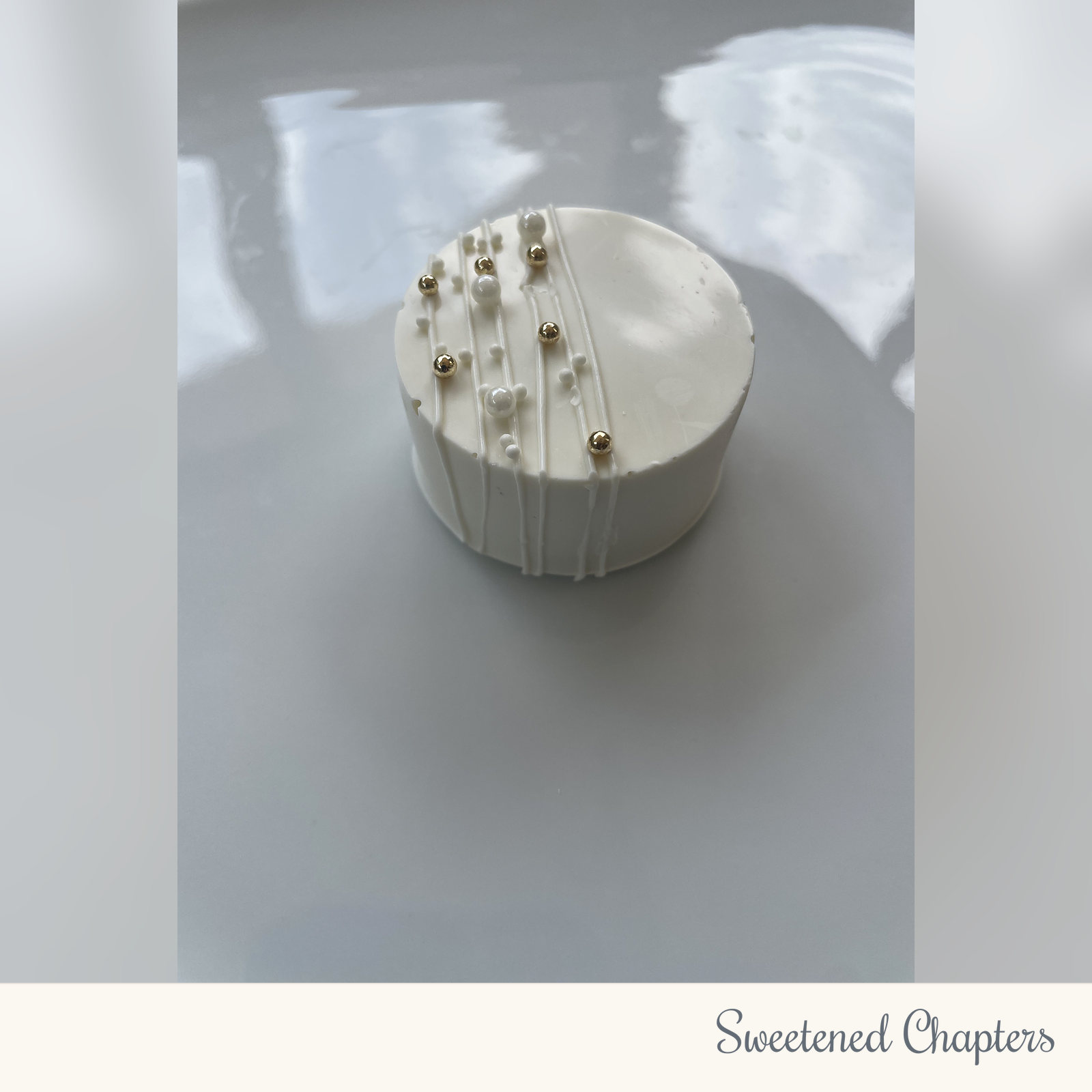 Pucks_White by Sweetened Chapters
